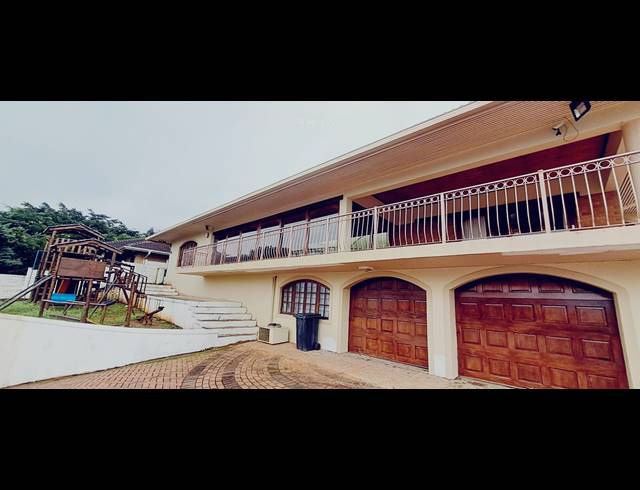 5 BEDROOM FREESTANDING FOR SALE IN FERNCLIFFE